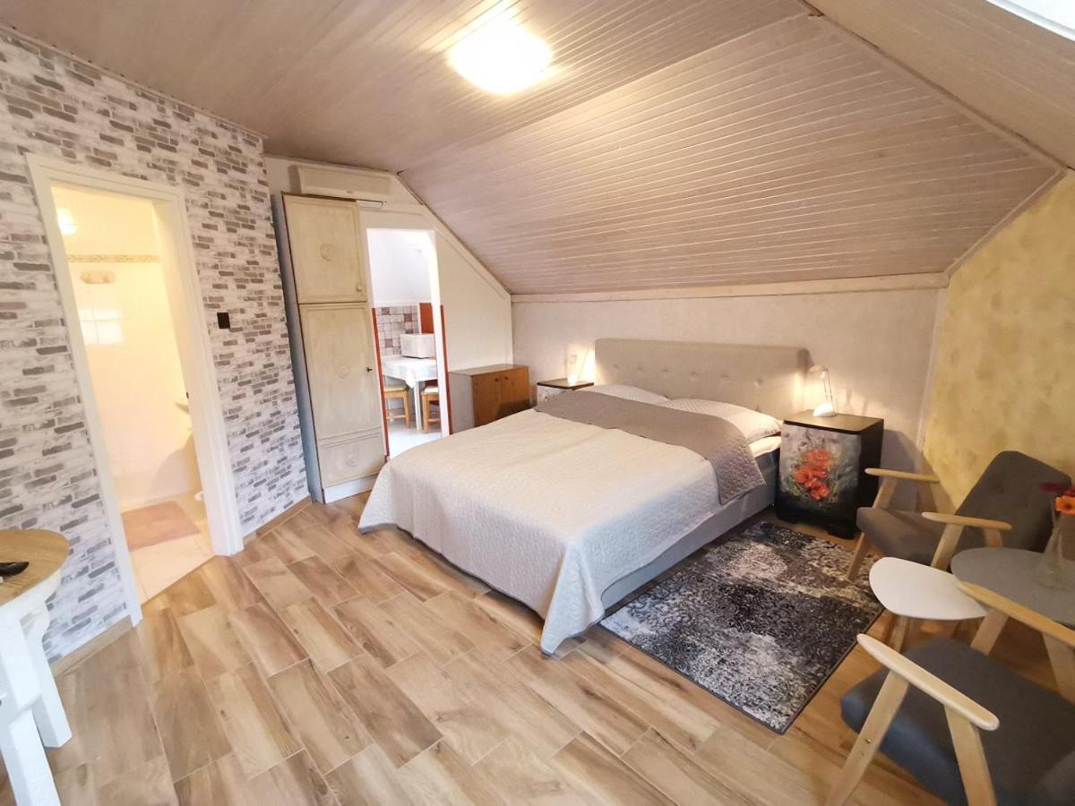 Marika Apartman Hajduszoboszlo Ngoại thất bức ảnh