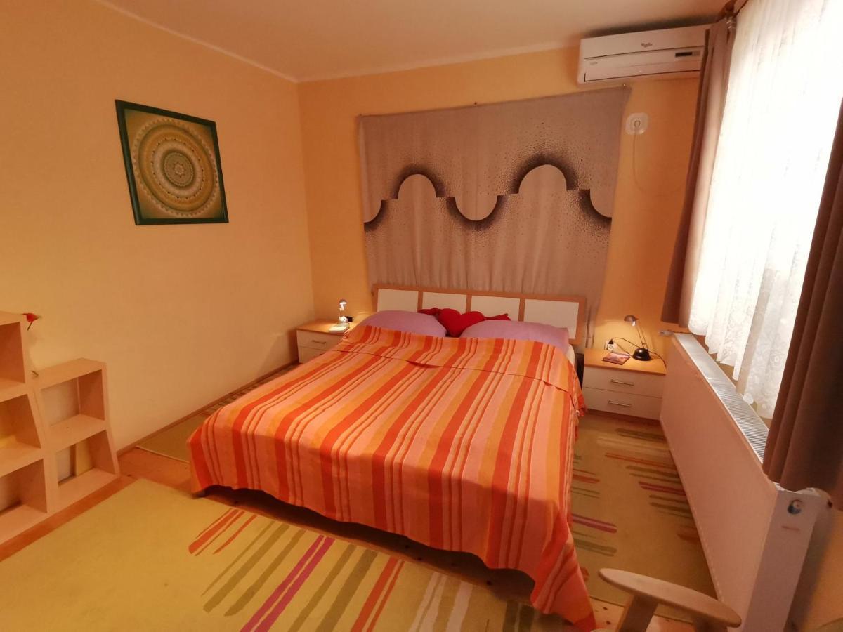 Marika Apartman Hajduszoboszlo Ngoại thất bức ảnh