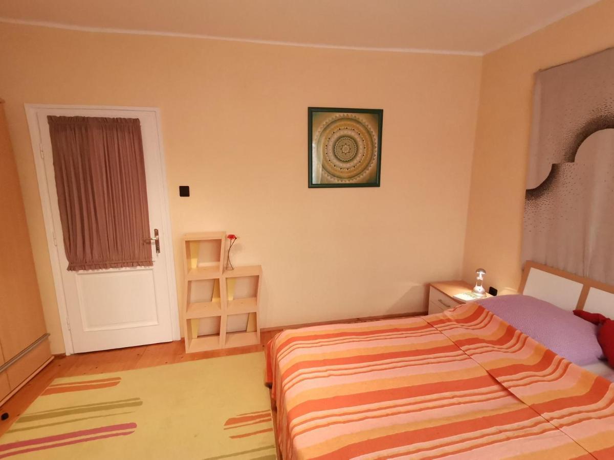 Marika Apartman Hajduszoboszlo Ngoại thất bức ảnh